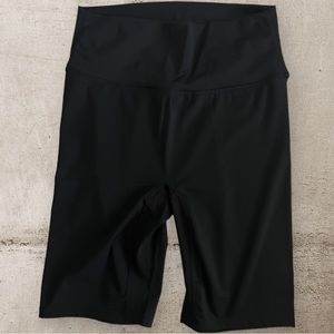 Lululemon Black Bike Shorts Size 10